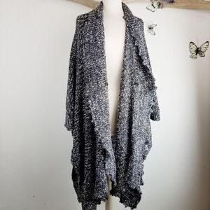 Chico's oversized chunky poncho shawl dark color